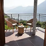 Roseo - View With Private Pool