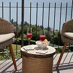 Roseo - View With Private Pool
