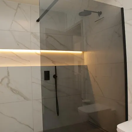 Roseo - View With Private Pool וילה Muronico